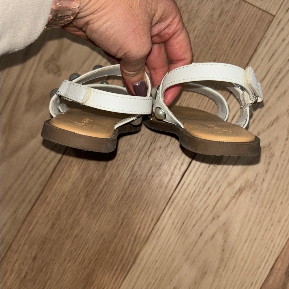 Sandals - Picture 3 of 5